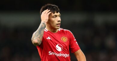 Man Utd dressing room ‘so angry’ as Lisandro Martinez points blame for | Football | Sport