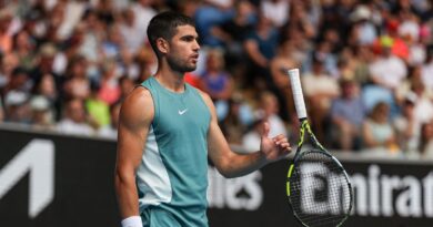 Australian Open favourite blames clock for huge upset and Alcaraz on fire – overnight wrap | Tennis | Sport