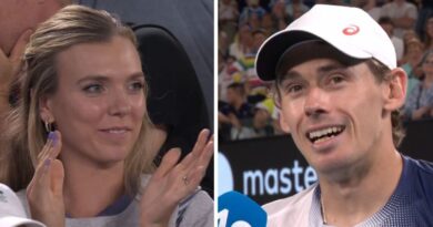 Alex de Minaur woos Australian Open crowd with cute message to Katie Boulter after win | Tennis | Sport