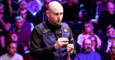 Snooker star hit with huge fine and slapped with ban for outburst | Other | Sport