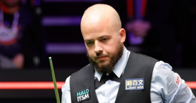 World Snooker Championship star in race to make match and issues offer to fans | Other | Sport
