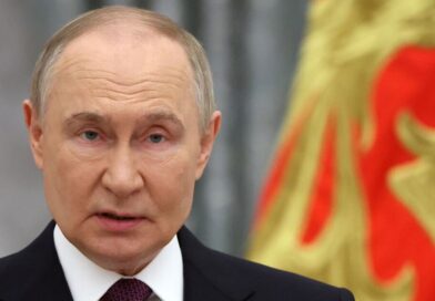 Russia economy in meltdown as its top companies are forced to slash exports | World | News