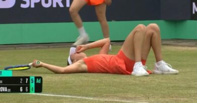 Tennis star saves 11 match points as rival left sick to the stomach | Tennis | Sport