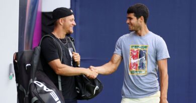 Carlos Alcaraz’s Queen’s opponent withdraws hours before match | Tennis | Sport