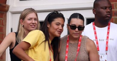 Carlos Alcaraz speaks out on Emma Raducanu visit and makes promise to new partner | Tennis | Sport