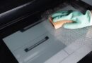 Stubborn oven grime melts away ‘effortlessly’ with one product – not vinegar