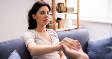 Hypnosis as legitimate therapy may help with alcohol use disorder, say experts