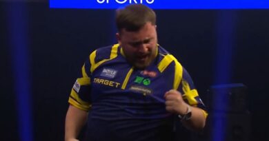 Luke Littler demolishes Johnny Clayton to set up Luke Humphries final | Other | Sport