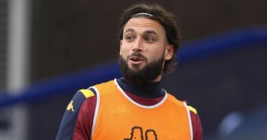 Premier League star who retired at 31 is now a ‘billionaire’ after swapping careers | Football | Sport