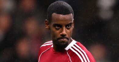 Alexander Isak substitution explained as Liverpool get bad news after huge win | Football | Sport