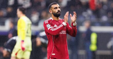 Mohamed Salah struggles explained as two Liverpool stars called out by Michael Owen | Football | Sport