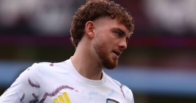 Harvey Elliott could be sent back to Liverpool as Emery makes blunt statement | Football | Sport