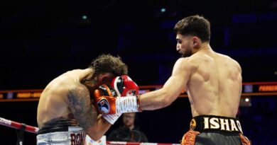 Boxer suffers 100th career defeat as journeyman’s streak goes on | Boxing | Sport