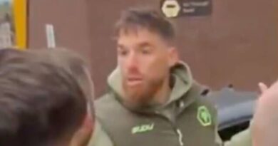 Wolves star clashes with fans in car park – ‘I don’t speak to my wife’ | Football | Sport