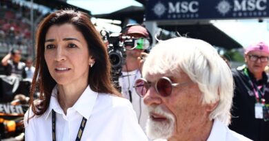 Bernie Ecclestone’s wife shows true colours as F1 supremo sells yacht | F1 | Sport