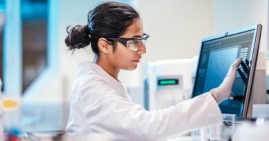 AI could deliver cancer cures within five to 10 years, predicts Dr. Siegel