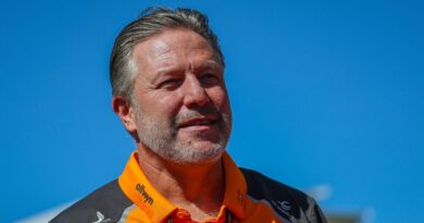 McLaren ‘reach agreement with driver’ for 2026 season as key signing secured | F1 | Sport