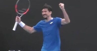 Australian Open star mocked by rival after celebrating too early before losing | Tennis | Sport