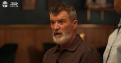 Roy Keane clashes with Gary Neville in heated argument over Man Utd changes | Football | Sport