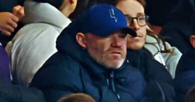 Man Utd legend Wayne Rooney posts heartfelt message to son after debut | Football | Sport