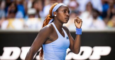 Coco Gauff handed Australian Open omen with Karolina Muchova win | Tennis | Sport
