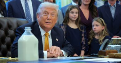 President Trump signs bill to bring whole milk back to schools as doctors tout benefits