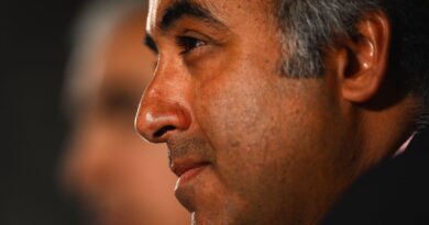 Ex-Premier League owner stabbed in London home by masked robbers | Football | Sport