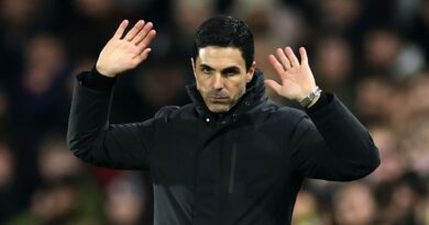 Arsenal star injured in warm-up as Arteta forced into late change | Football | Sport