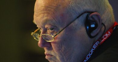 Ex-World Snooker Champs referee dies as emotional tributes pour in | Other | Sport