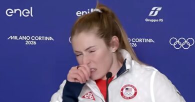 Winter Olympics star’s emotional interview as Swiatek shows support | Other | Sport