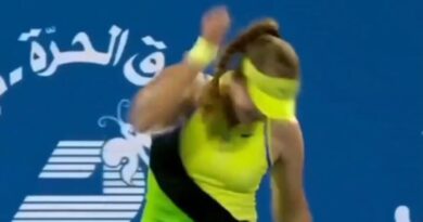 Amanda Anisimova breaks silence as Mirra Andreeva hits herself and bursts into tears | Tennis | Sport