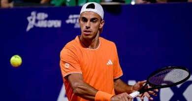 Tennis tournament issues statement as star fires bitter accusation at bosses | Tennis | Sport
