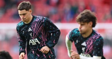 Liverpool rocked by Wirtz injury as Slot forced into late Forest change | Football | Sport