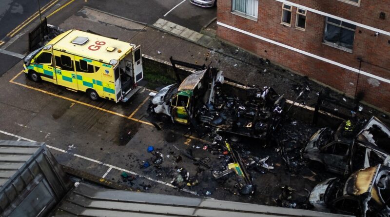 4 ambulances from Jewish group set on fire in London in suspected antisemitic hate crime 4 ambulances from Jewish group set on fire in London in suspected antisemitic hate crime