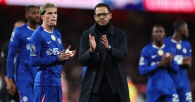 Chelsea boss Rosenior fuming after Arsenal take ‘incredible’ step towards title | Football | Sport