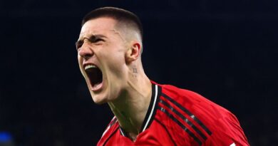 Man Utd star Benjamin Sesko leaves Sky Sports pundit looking very stupid | Football | Sport