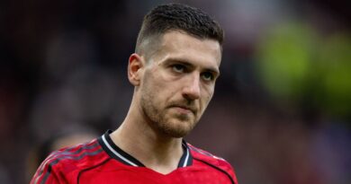 Diogo Dalot urges Man Utd team-mate who is ‘one of the best’ to sign new deal | Football | Sport