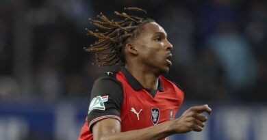 Liverpool receive Jeremy Jacquet injury update as plan clear | Football | Sport