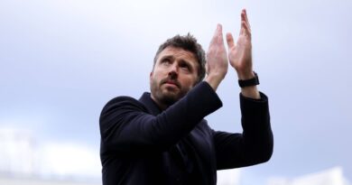 Michael Carrick’s reaction to Man Utd call at family event says it all | Football | Sport