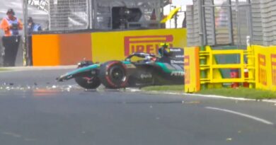 Mercedes disaster at Australian GP as Kimi Antonelli smashes up car | F1 | Sport