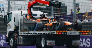 Oscar Piastri breaks silence after crash as McLaren driver forced to retire | F1 | Sport
