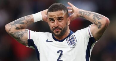 Kyle Walker announces international retirement before World Cup | Football | Sport