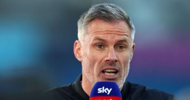 Jamie Carragher lays into Guglielmo Vicario after Liverpool goal | Football | Sport