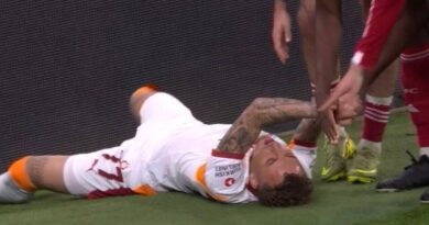 Liverpool v Galatasaray ends in worrying scenes after horror injury | Football | Sport