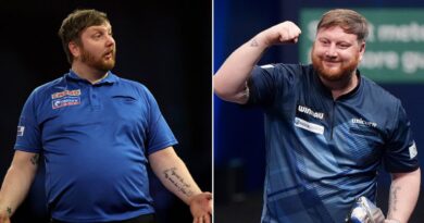 Darts ace sheds three stone in weight while battling heart condition | Other | Sport