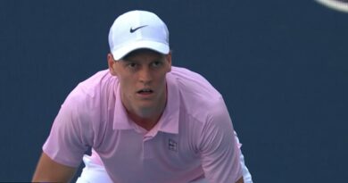 Jannik Sinner match halted in Miami as umpire stopped fan behavious | Tennis | Sport