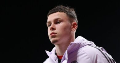 Rooney drops statement as Man Utd star not playing again this season | Football | Sport