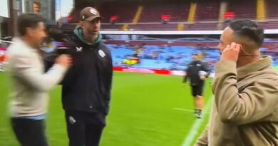 TNT Sports presenter shoved by coach in furious outburst during live broadcast | Rugby | Sport