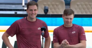 Miami Open stars immediately apologise to crowd after ‘destroying themselves’ | Tennis | Sport