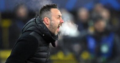 Robert De Zerbi receives instant request after taking Tottenham job | Football | Sport